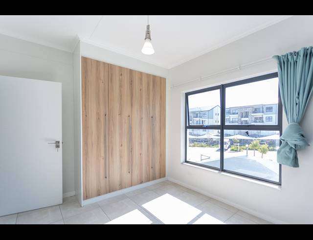 2 BEDROOM APARTMENT FOR SALE IN RICHWOOD
